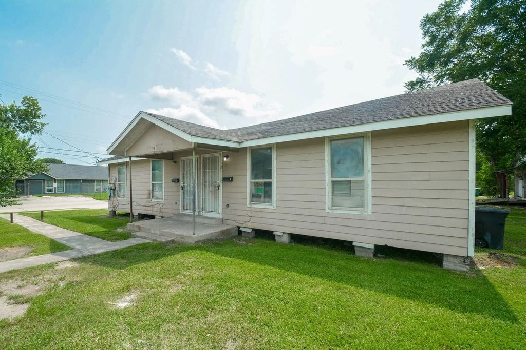 6014 Collingsworth Street 2, Houston