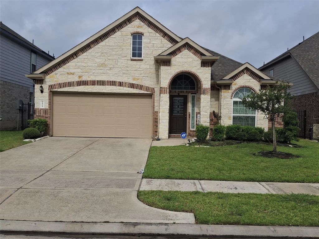 3515 Lake Bella Megan Drive, Katy
