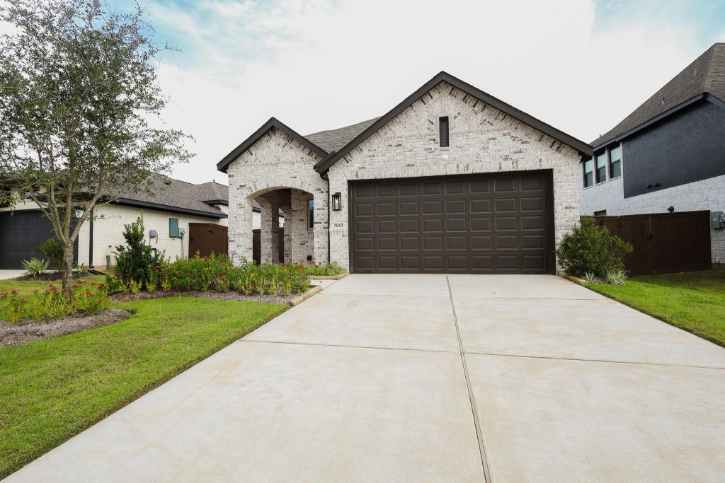 5043 Henry Merrit Street, Rosenberg