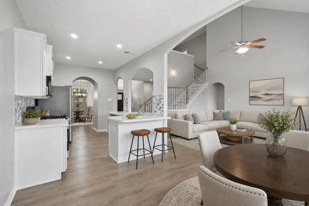 22023 Castle Hawk Trail, Richmond