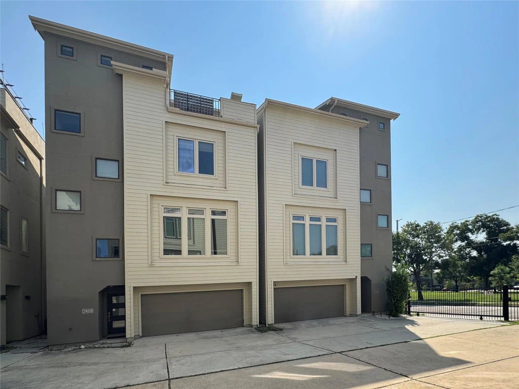 2905 Gillespie Street B, Houston