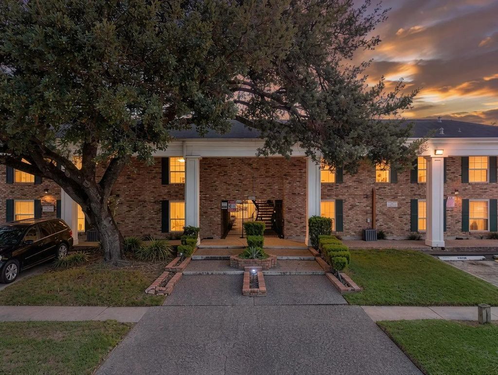 5343 Richmond Avenue 29, Houston