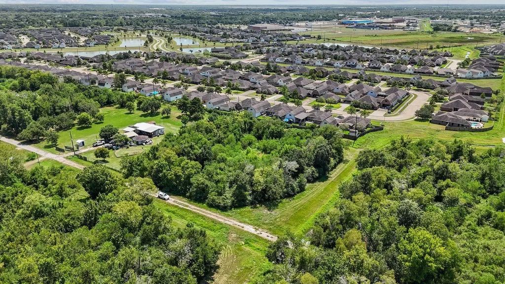 709 Pollard Drive, Manvel