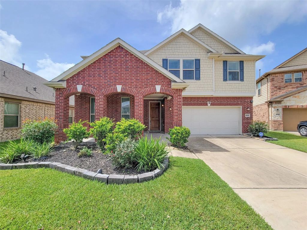 14108 Wedgewood Lakes Court, Pearland