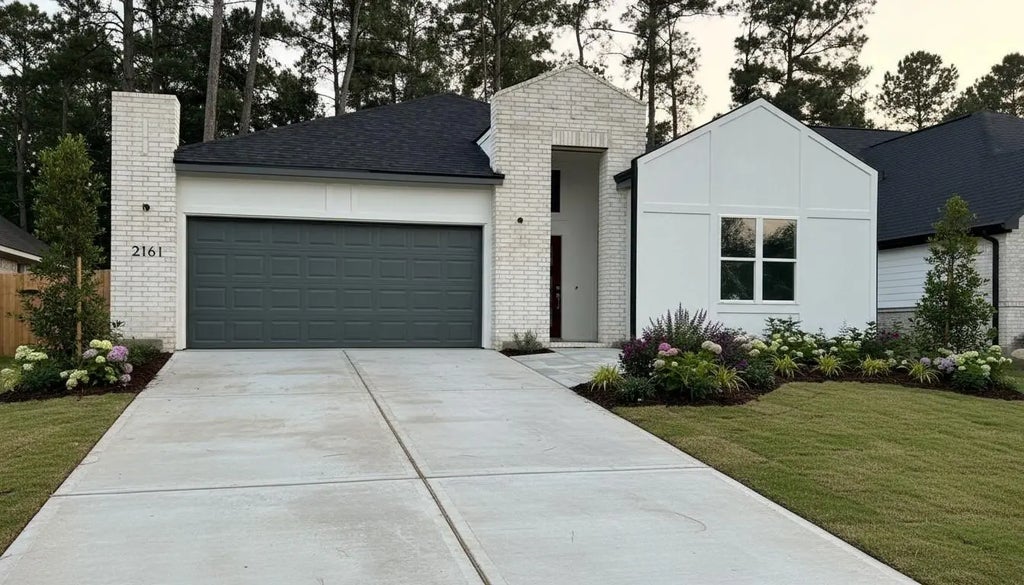 12161 La Salle River Rd, Conroe