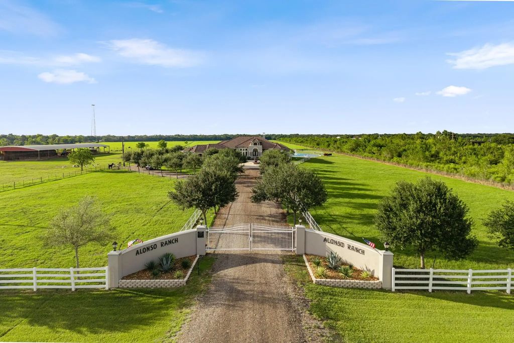 8145 Fm-1462, Rosharon