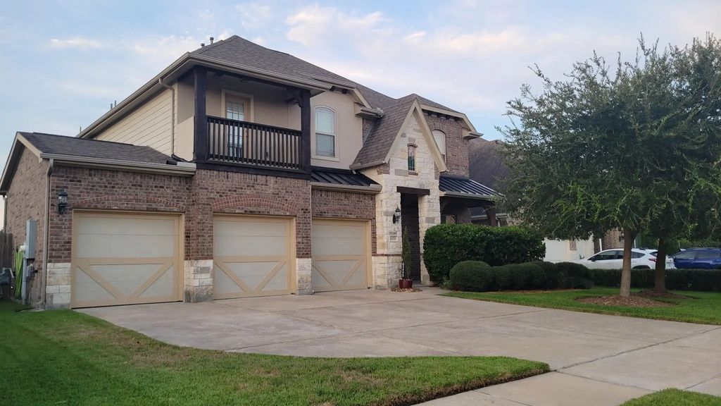 6258 Murphy Wood Drive, League City
