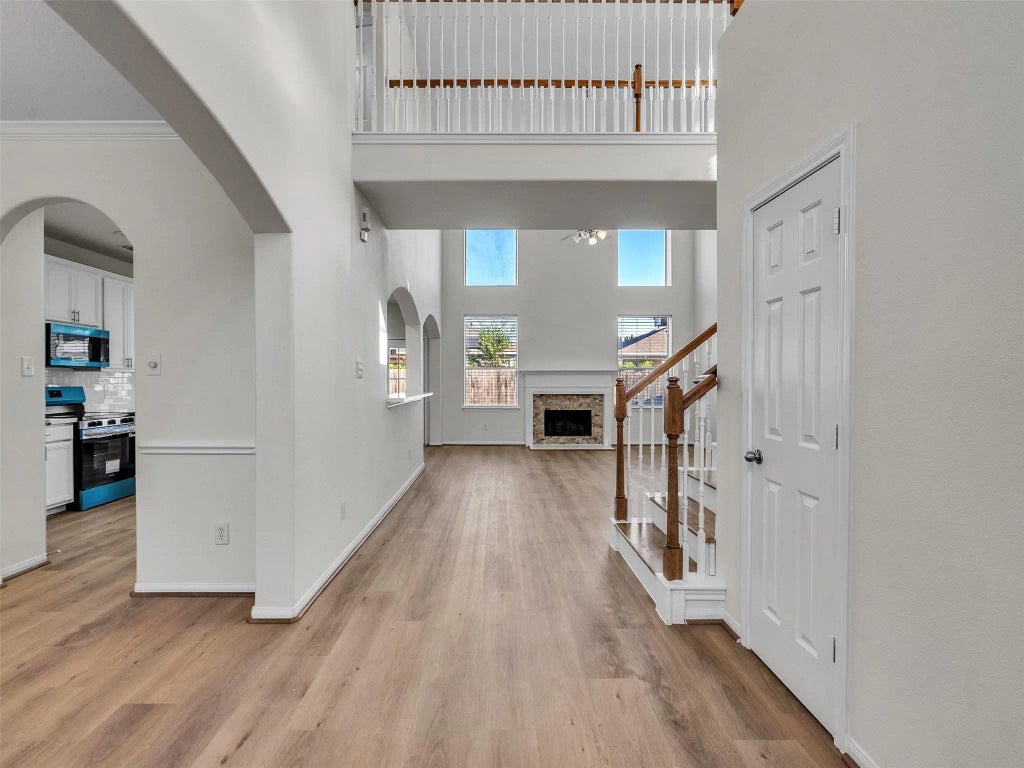 20763 Oakhurst Park Drive, Porter