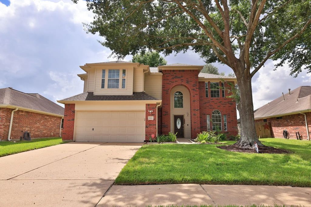 8823 Catawissa Drive, Houston