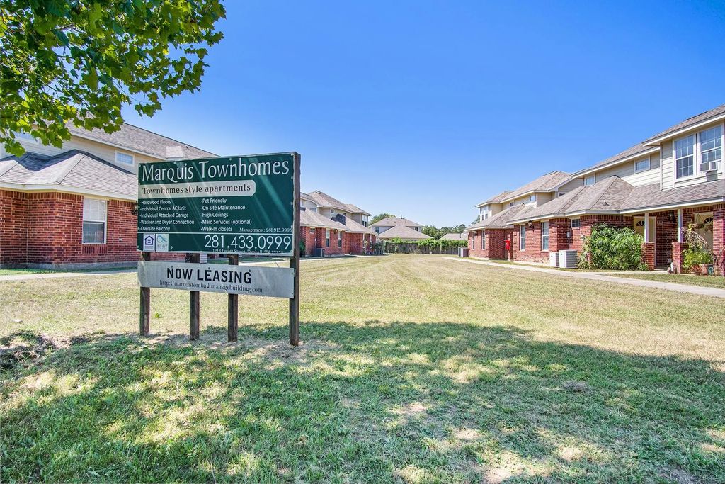 1237 Lovett Street 1237, Tomball