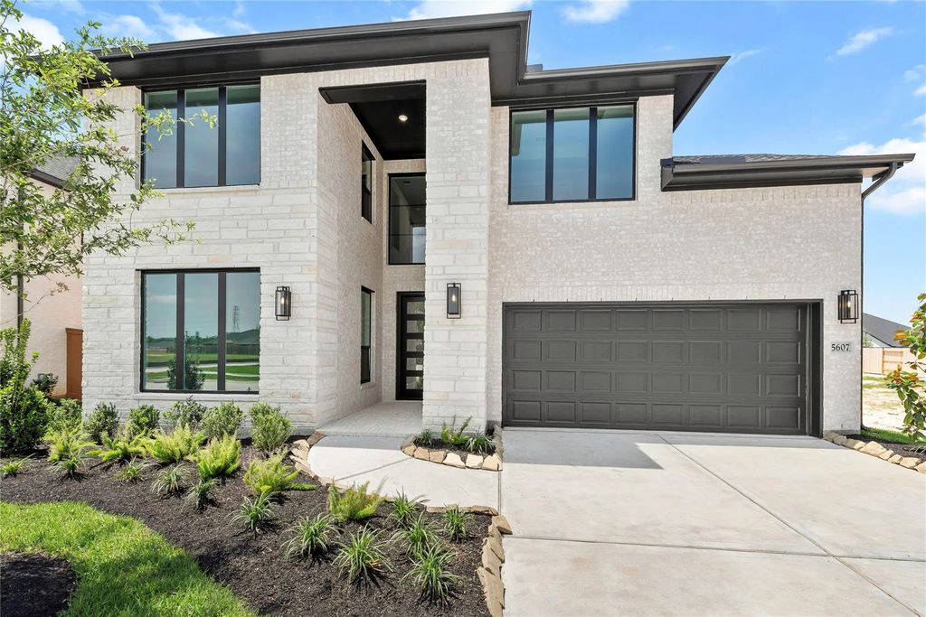 5607 Sandcastle Ridge Drive, Katy
