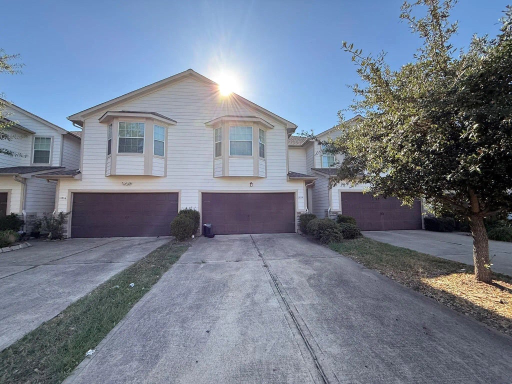 11532 Champions Green Drive, Houston