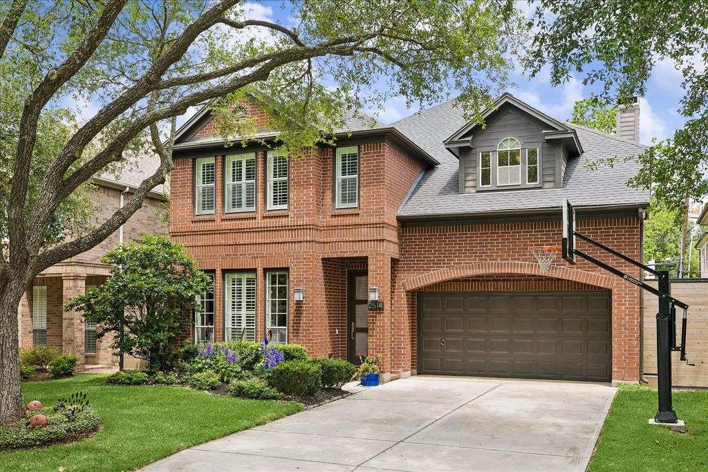 2514 Mcclendon Street, Houston