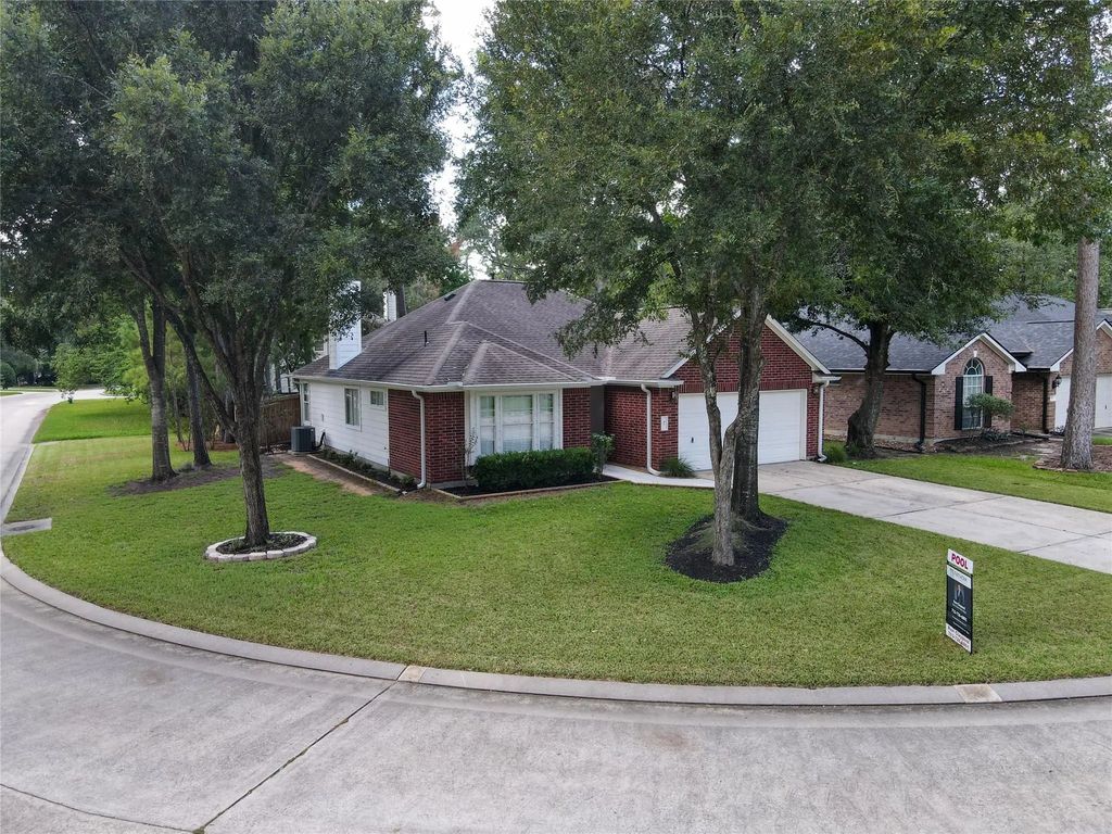 47 Hidden Meadow Drive, The Woodlands