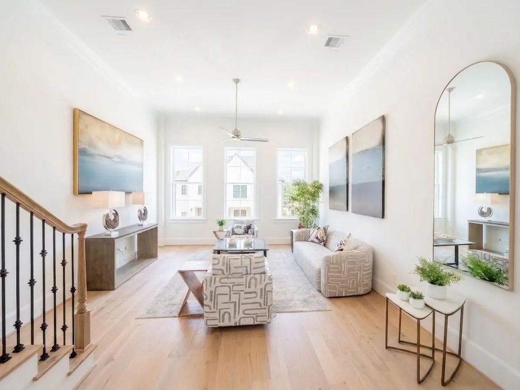 5921 Cottage Grove Lake Drive, Houston