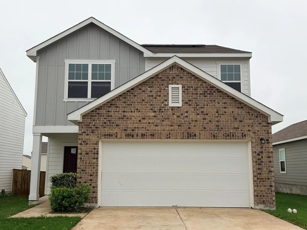 414 Line Of Fire Way, Jarrell