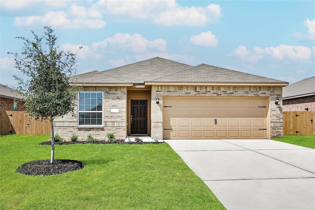 443 Lone Rider Drive, Katy