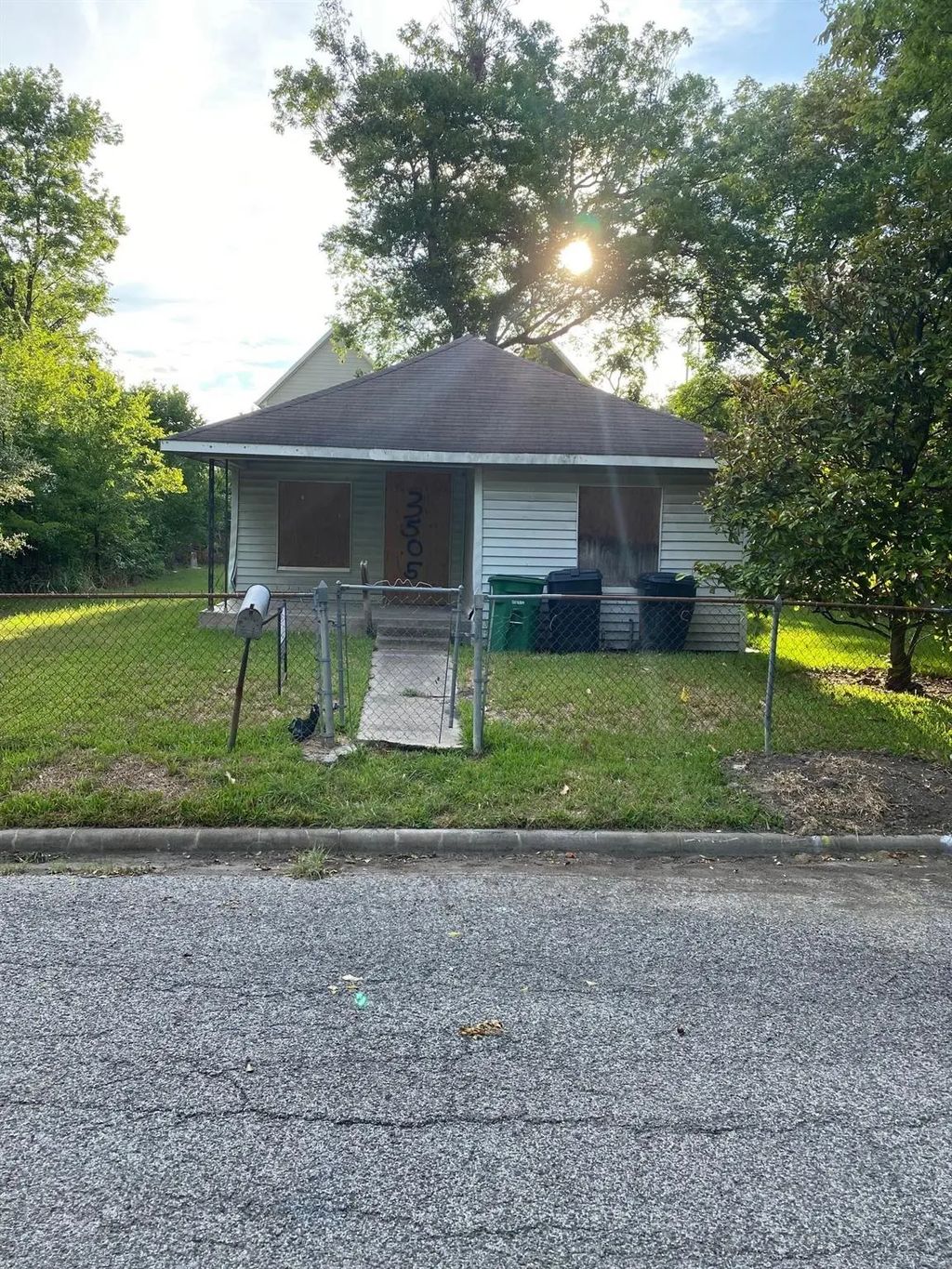 3505 Delhi Street, Houston