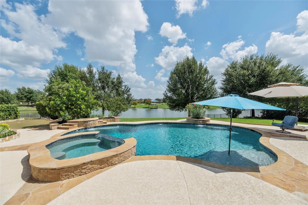 10114 E Frio River Circle N, Cypress