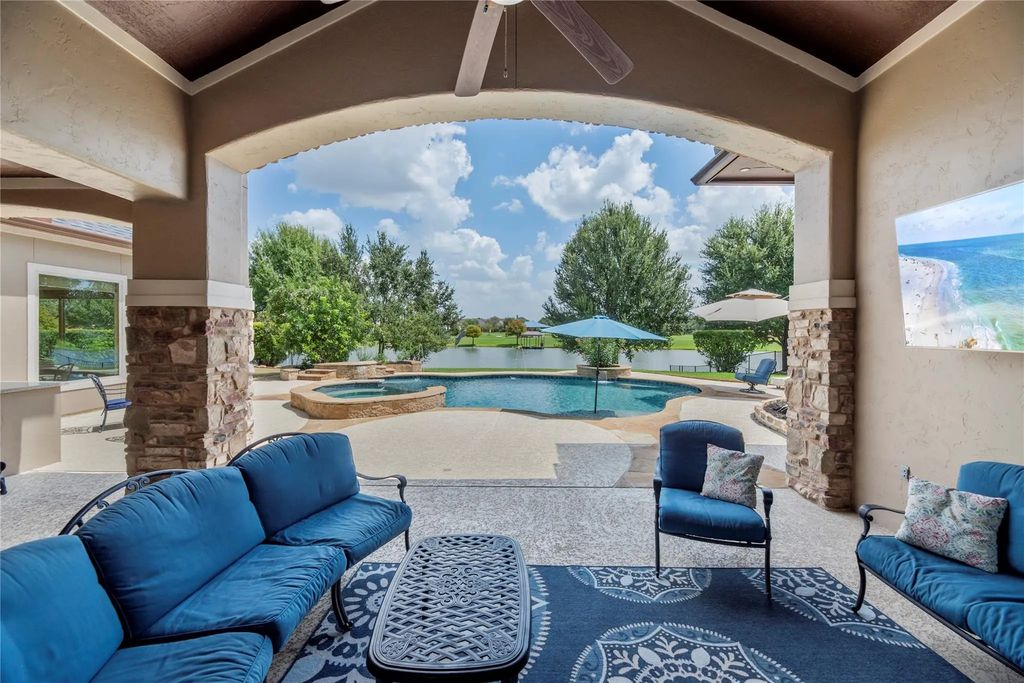 10114 E Frio River Circle N, Cypress