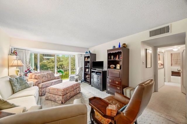 5050 Ambassador Way 201, Houston