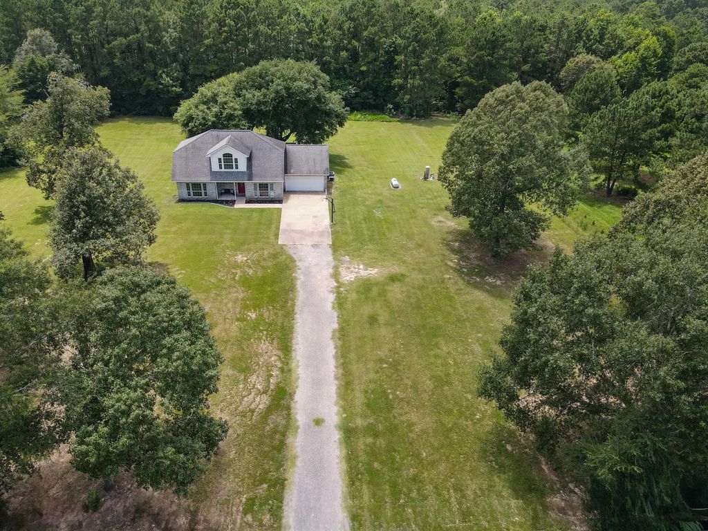 14909 Pine Tree Road, Montgomery