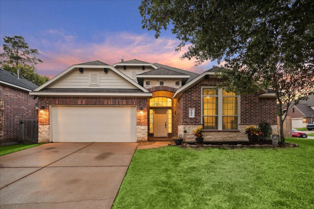 191 Maple Grove Drive, Conroe