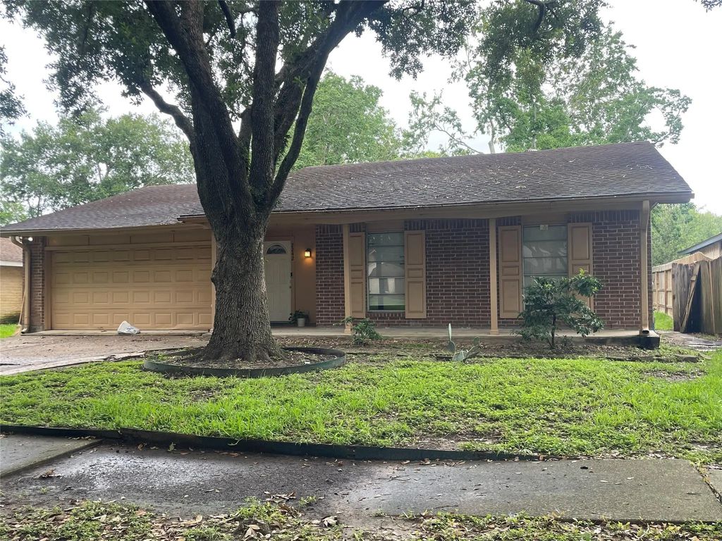 2242 Stillmeadow Drive, Missouri City