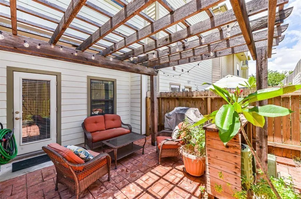 1130 Hempstead Villa Lane, Houston