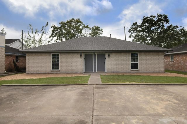 7434 Aljean Lane, Deer Park