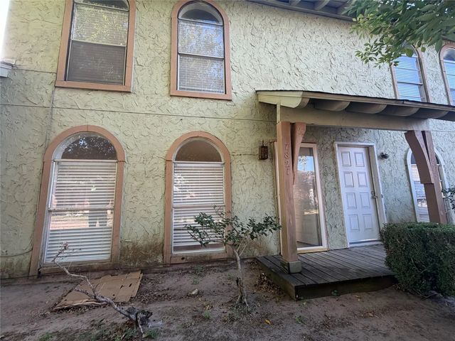 7821 Cook Road, Houston