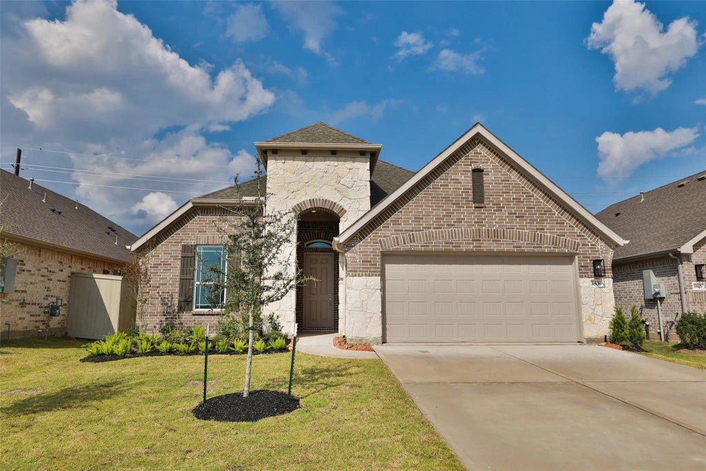 3808 Sunrise Lane, League City
