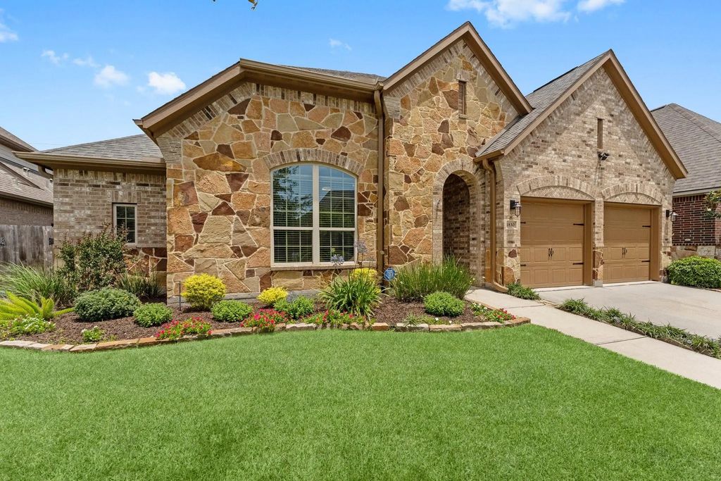 1830 Britton Key Lane, Spring