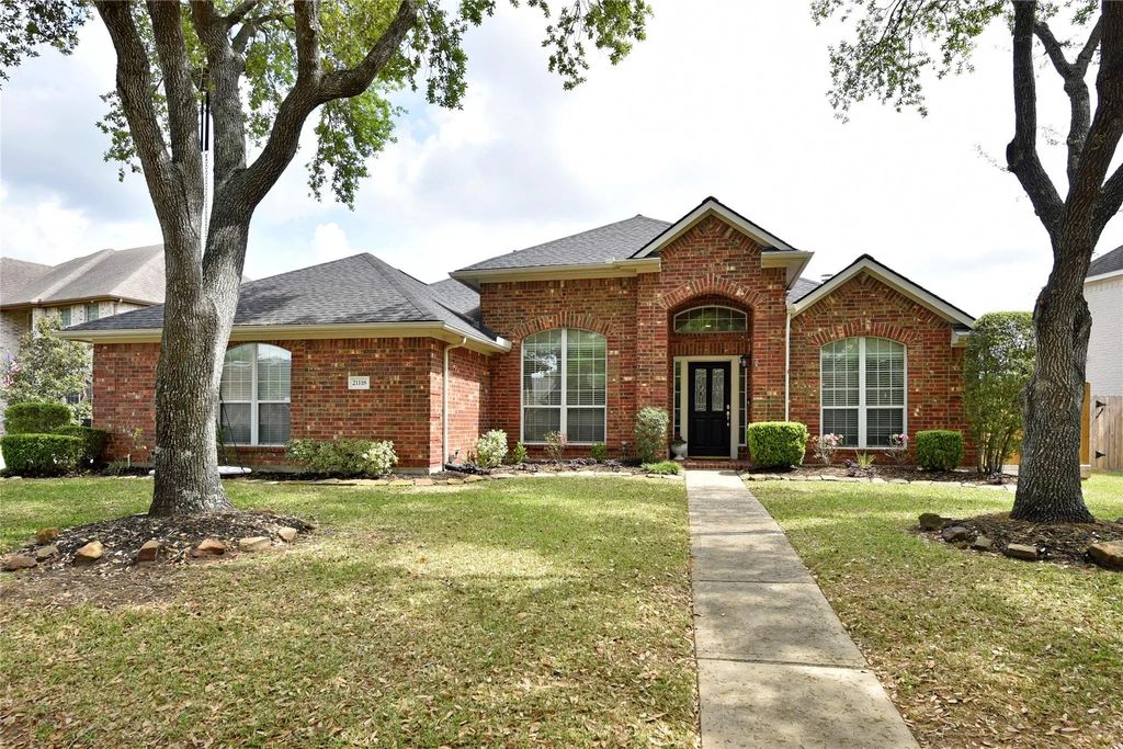 21118 Meadow Ash Court, Richmond