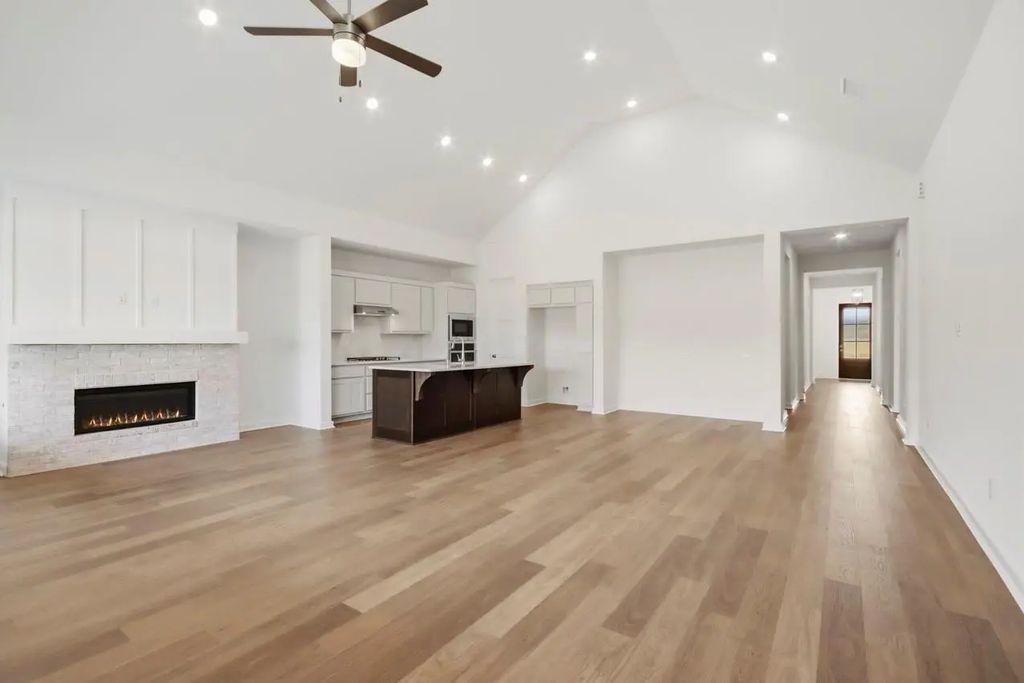 2244 Vargas Street, Todd Mission