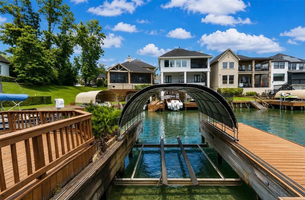 12350 Pebble View Drive, Conroe