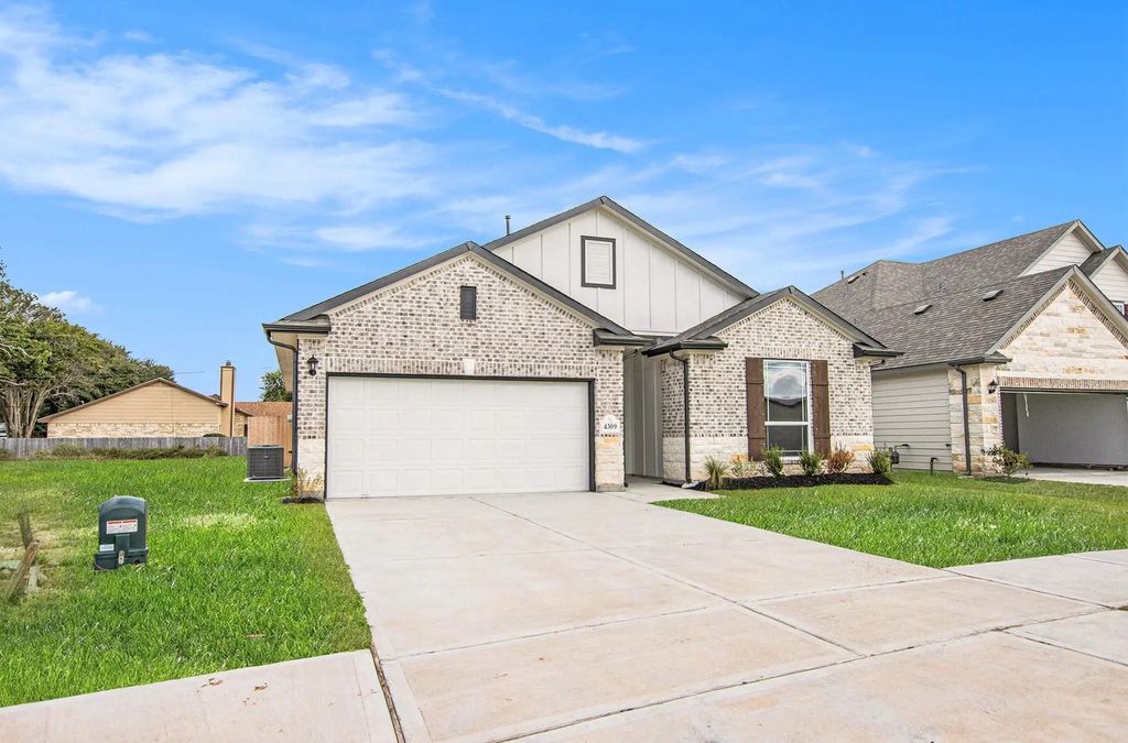 4309 Ellison Street, Bay City