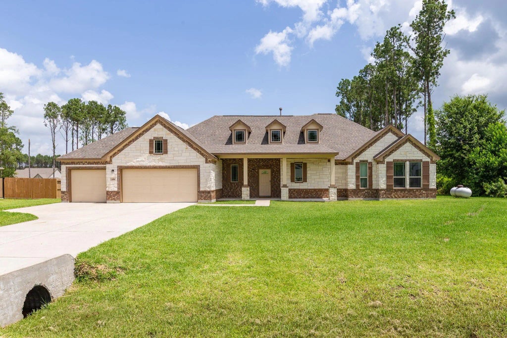 2018 Road 660, Dayton