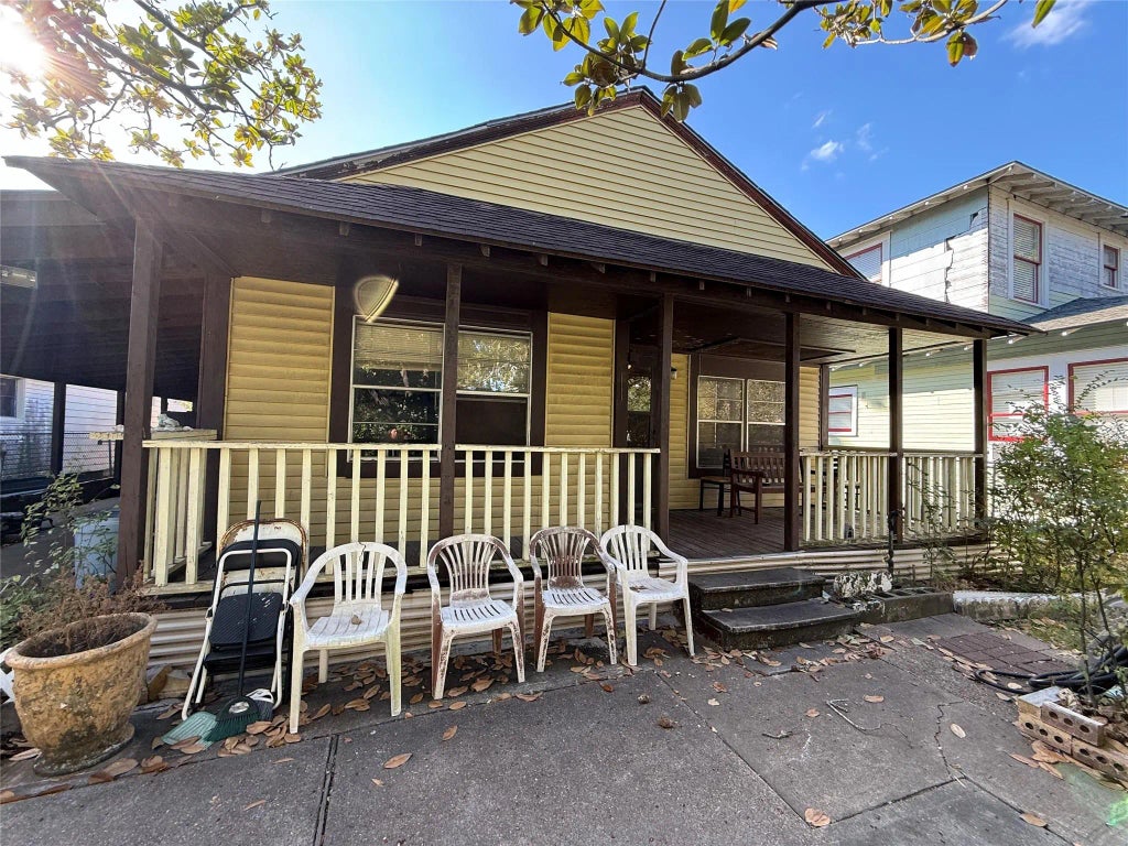 805 Walton Street, Houston