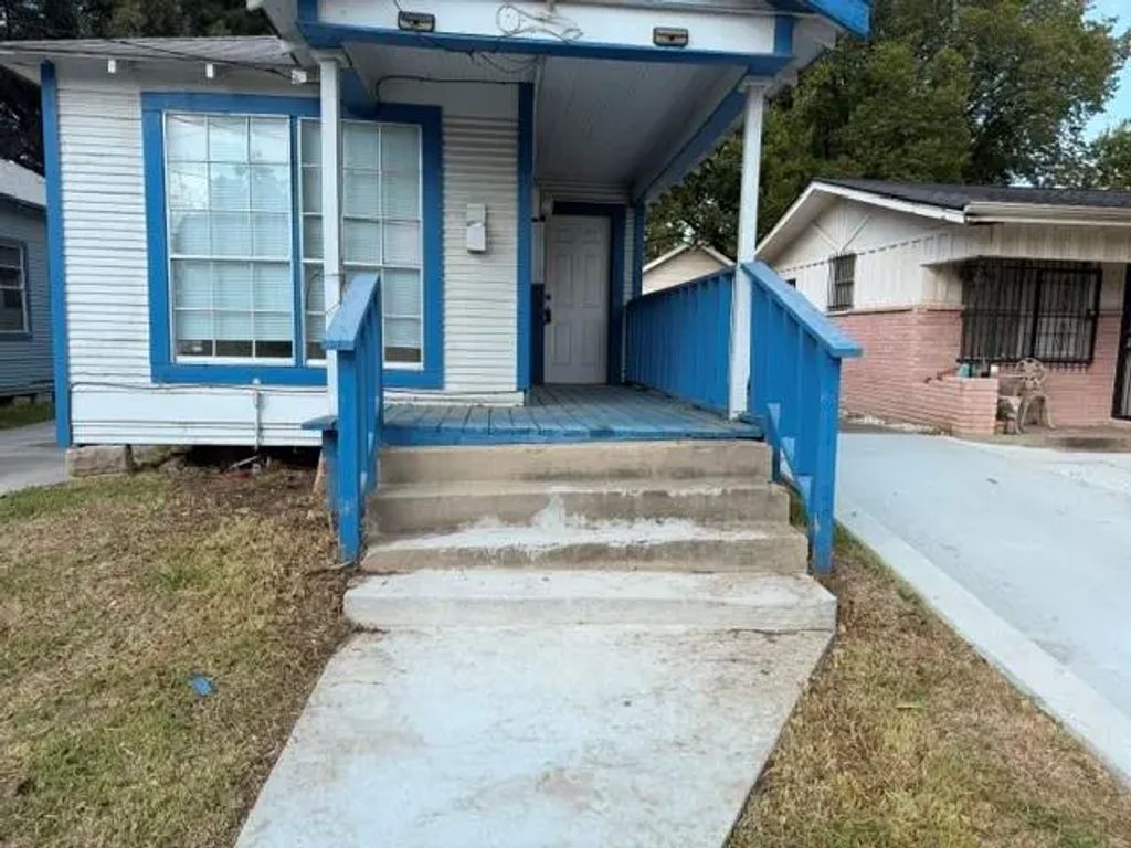 7929 Dayton Street, Houston