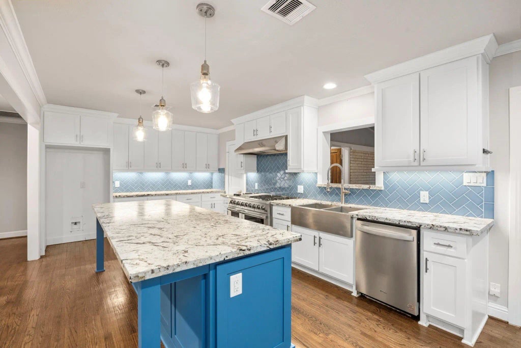 1701 Parana Drive, Houston