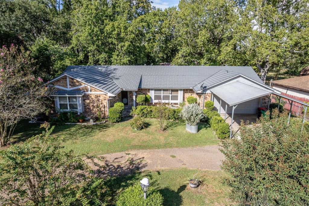 3423 Gail Road, Baytown