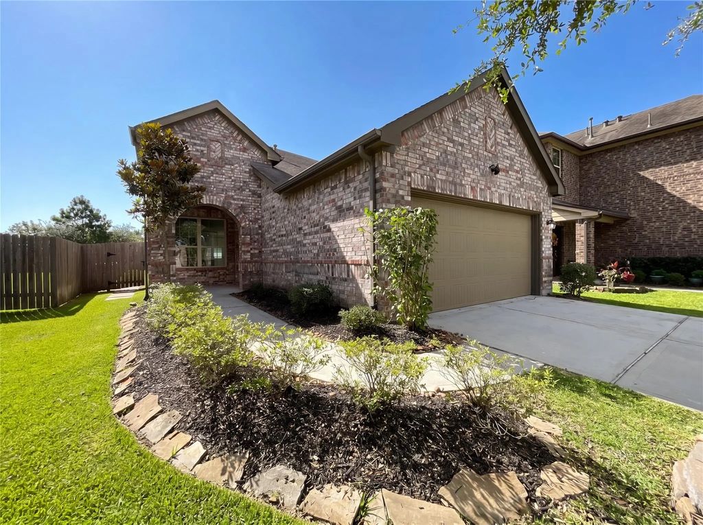 18813 Genova Bay Court, New Caney