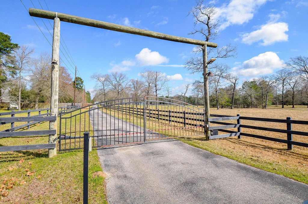 16910 Butera Road, Magnolia