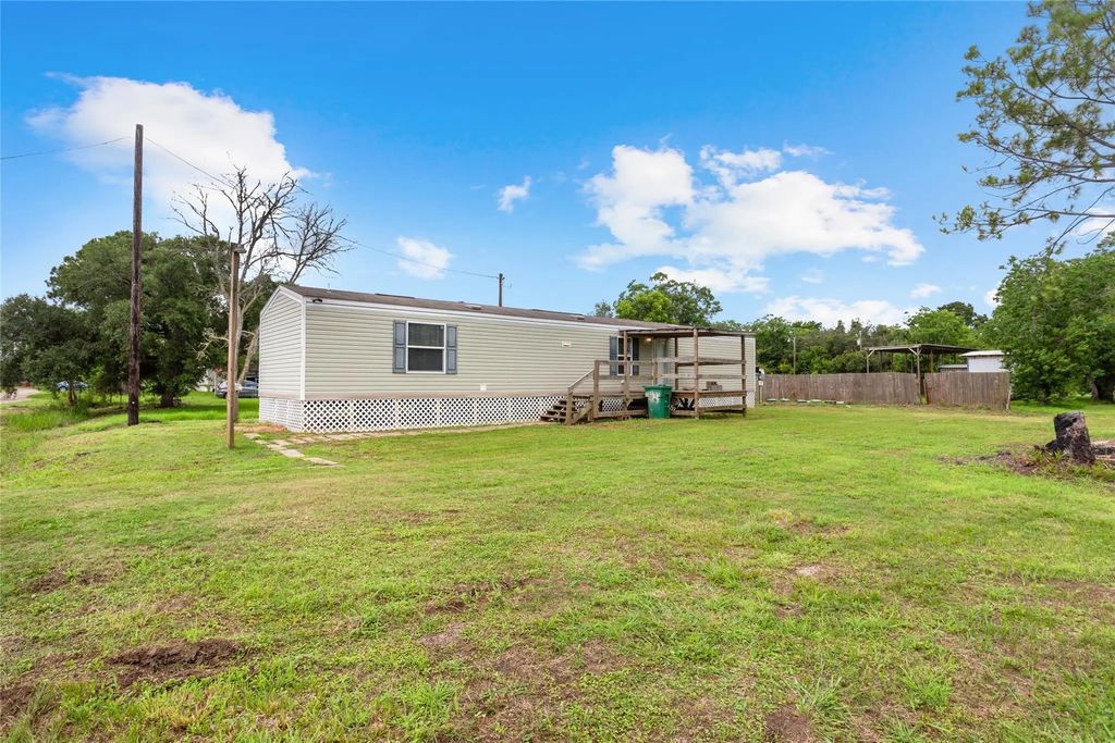 6304 Sexto Street, Brazoria