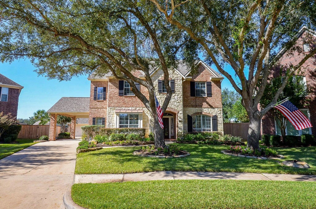 8026 Agora Circle, Sugar Land