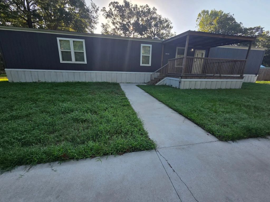 24328 Creekwood, Splendora