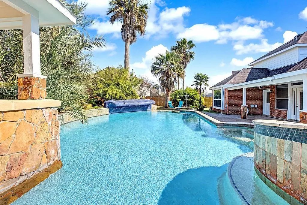 14217 Spring Knoll Lane, Rosharon
