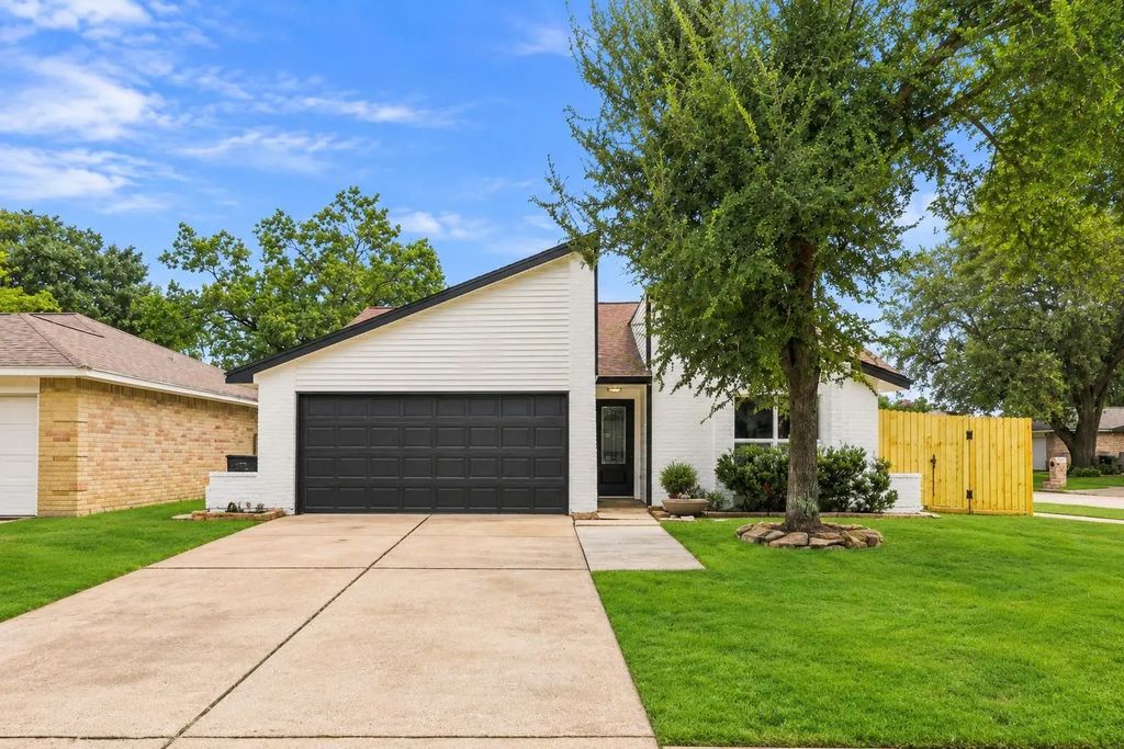 7502 Kite Hill Drive, Houston