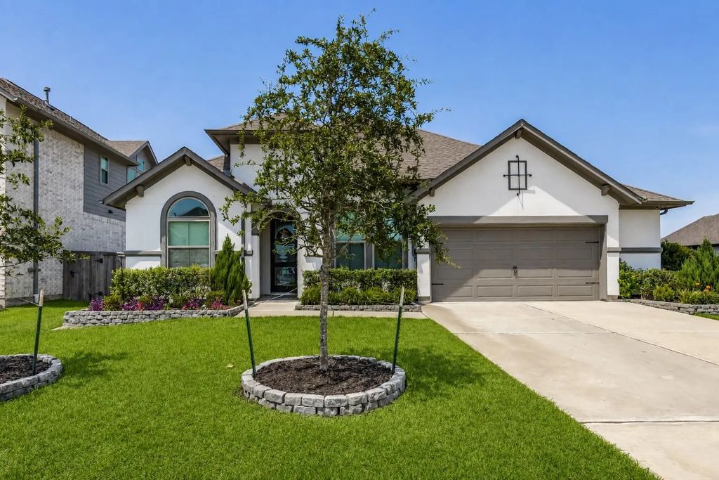 4923 Opal Sunset Court, League City